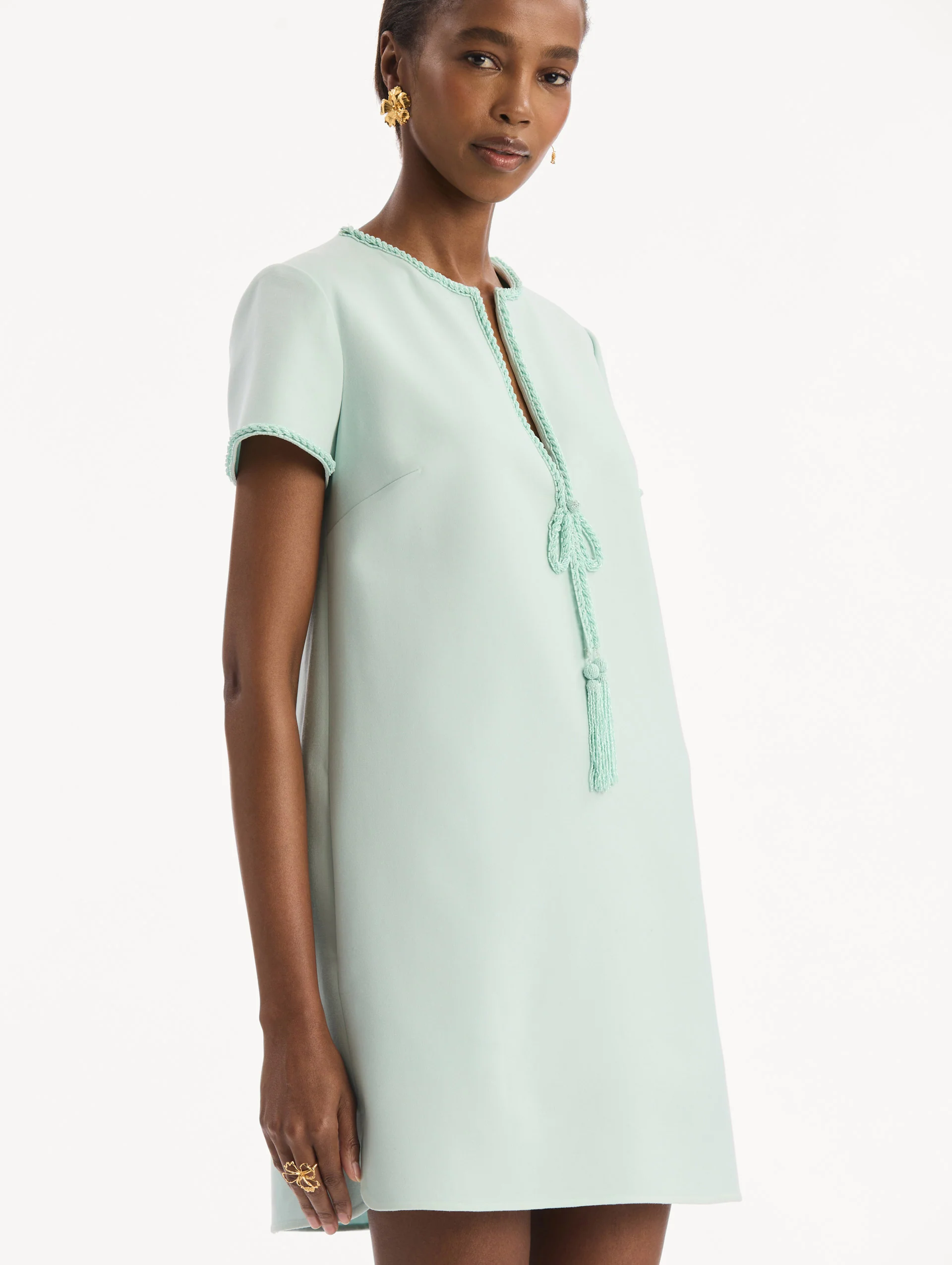 Beaded Bow-Detail Shift Dress - Image 5