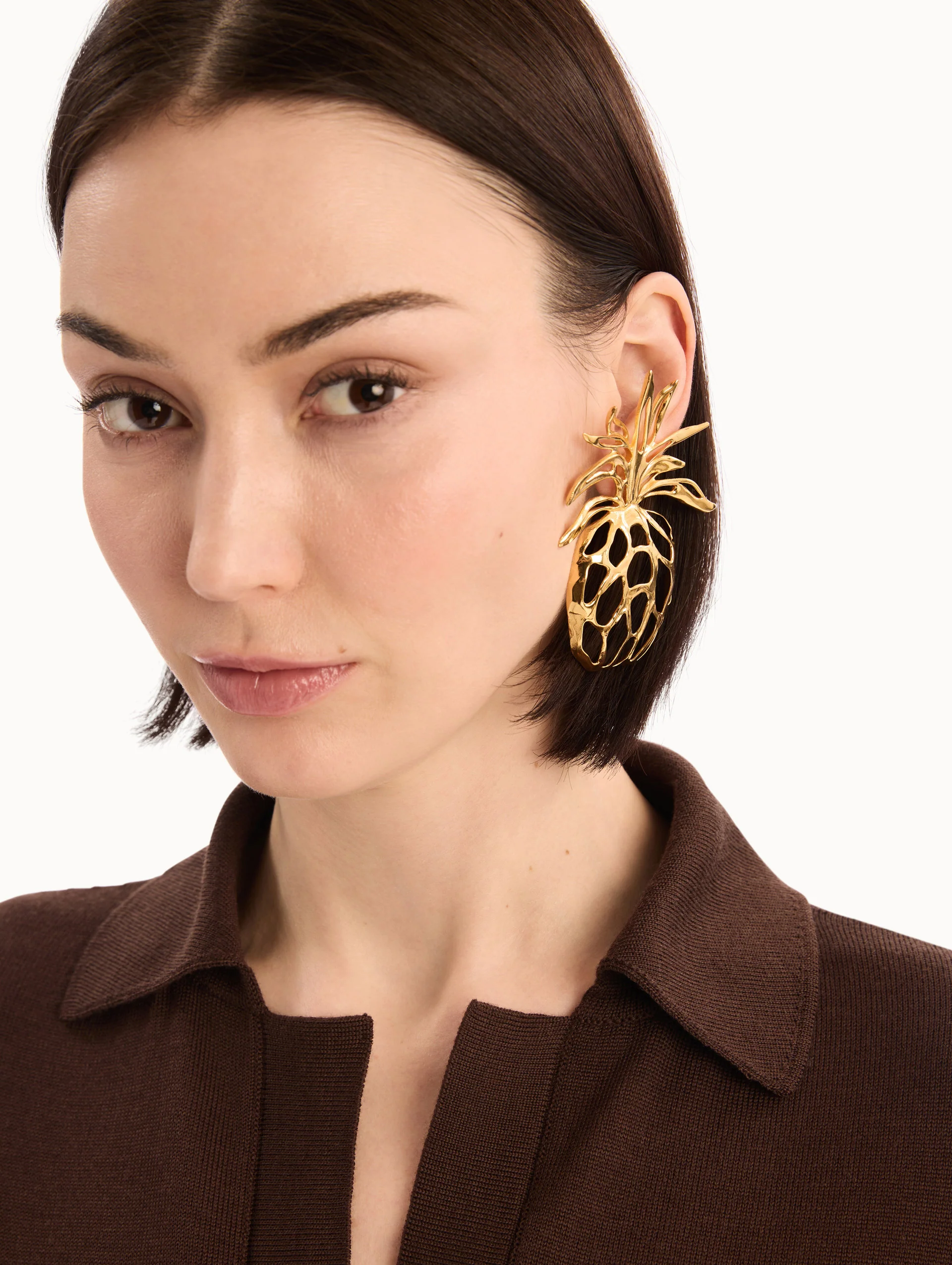 Openwork Pineapple Clip-On Earrings - Image 2